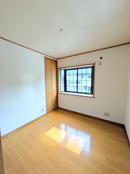 厚木市愛名の中古一戸建て