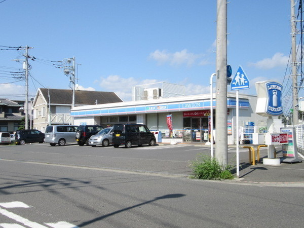 ヒルサイドステージ湘南藤沢(ローソン善行坂店)