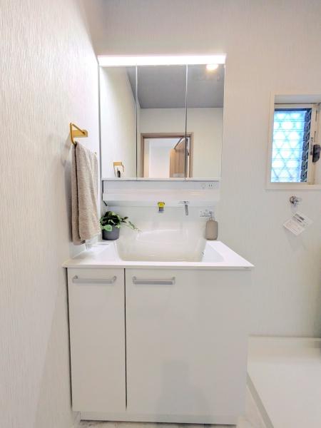 茅ヶ崎市菱沼１丁目の中古一戸建て