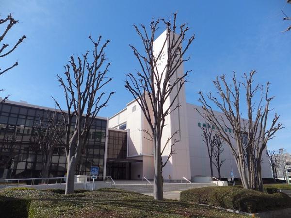 立川市砂川町7丁目(泉市民体育館)