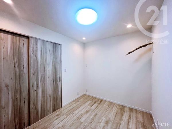 東大和グリーンタウン2号棟(洋室)