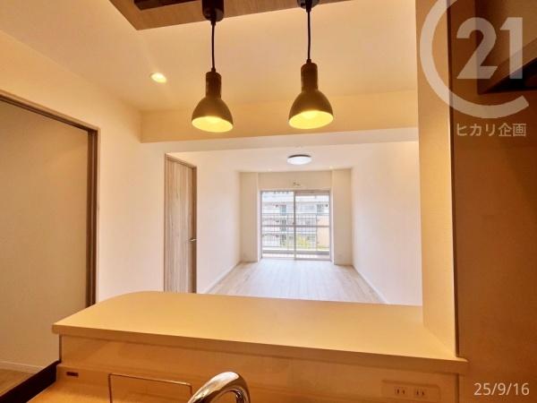 東大和グリーンタウン2号棟(リビング)