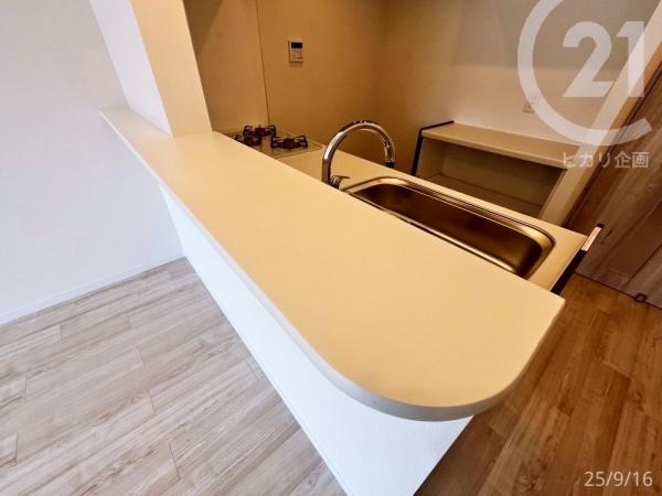 東大和グリーンタウン2号棟(キッチン)