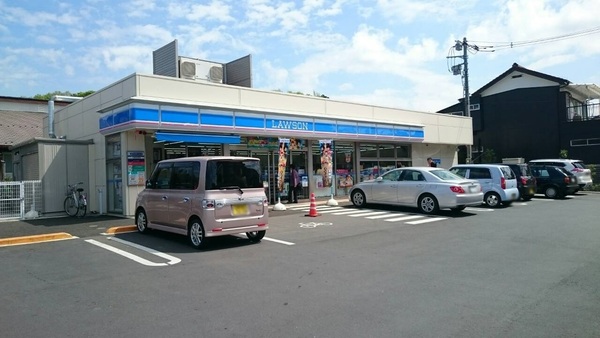 武蔵村山市中藤１丁目の中古一戸建て(ローソン武蔵村山中央三丁目店)