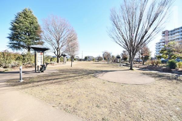 東大和市向原3丁目(向原中央公園)