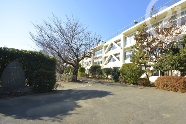 東大和市向原6丁目／B号棟(東大和市立第二中学校)