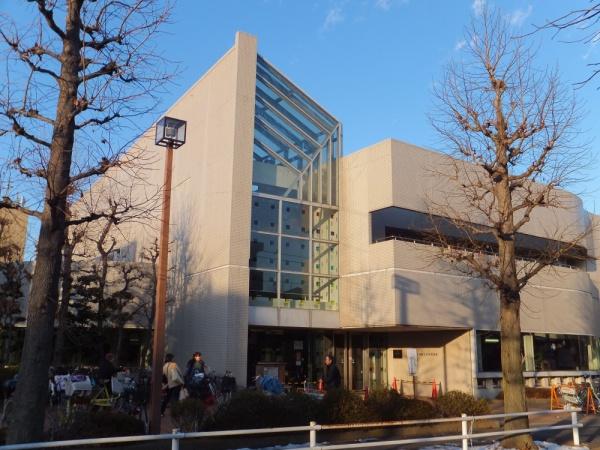 東大和市中央４丁目の中古一戸建て(東大和市立中央図書館)