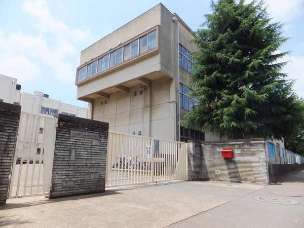 立川市西砂町2丁目・9号棟／新築戸建・全15棟(立川市立西砂小学校)