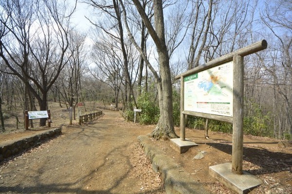 東大和市湖畔２丁目の土地(都立東大和公園)