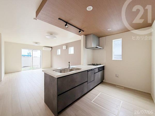 武蔵村山市伊奈平6丁目/新築戸建