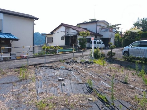 羽村市羽加美４丁目の土地