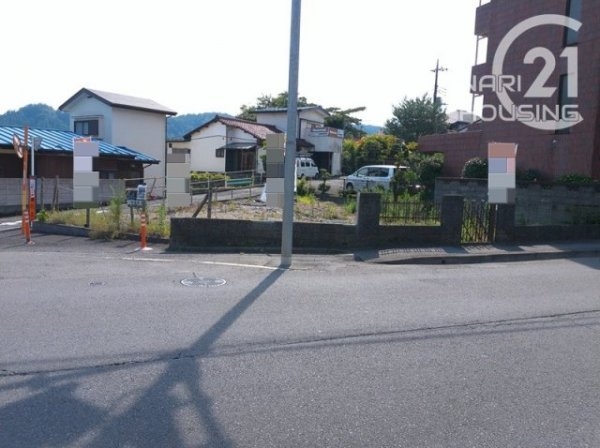 羽村市羽加美４丁目の土地