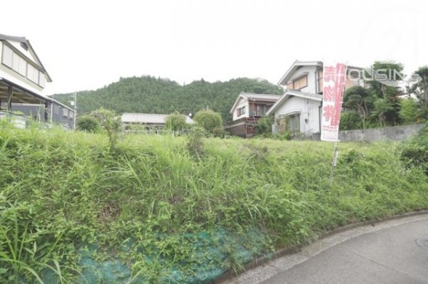 あきる野市三内の土地
