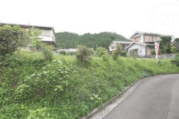 あきる野市三内の土地