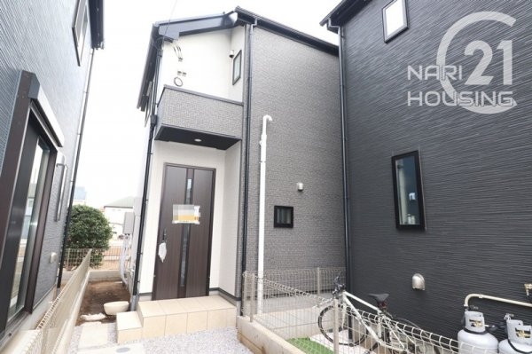 グラファーレ　昭島市中神町1丁目　新築　全3棟　2号棟