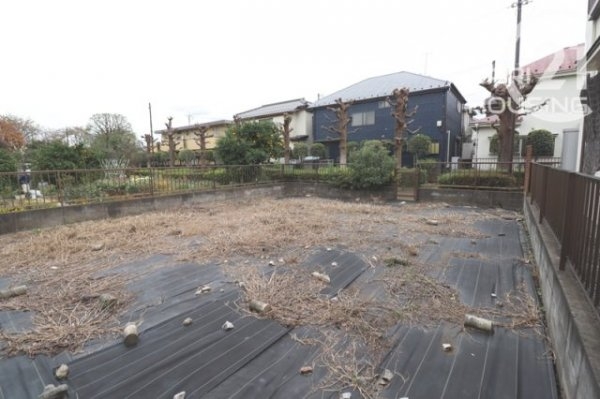 西多摩郡瑞穂町長岡４丁目の土地