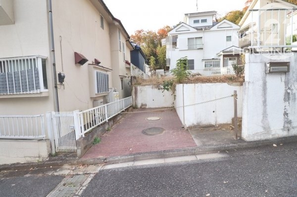 武蔵村山市中藤３丁目の土地
