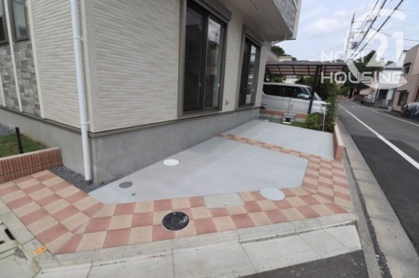 ブルーミングガーデン　福生市南田園2丁目　全10棟　10号棟