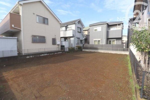 武蔵村山市学園３丁目の土地