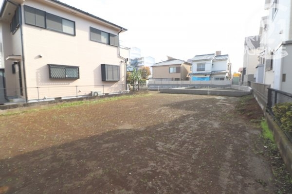 武蔵村山市学園３丁目の土地