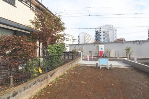 武蔵村山市学園３丁目の土地