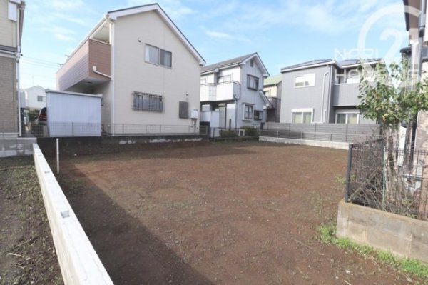 武蔵村山市学園３丁目の土地
