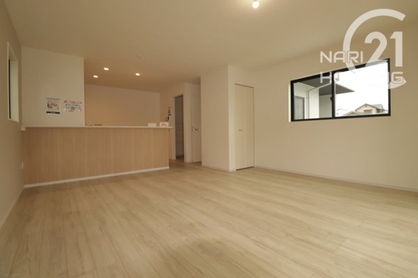 羽村市羽加美1丁目　新築　全1棟