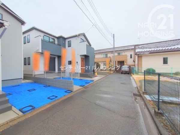 リーブルガーデン　福生市福生　新築　全3棟　2号棟