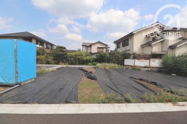 あきる野市野辺の土地(前面道路含む現地写真)