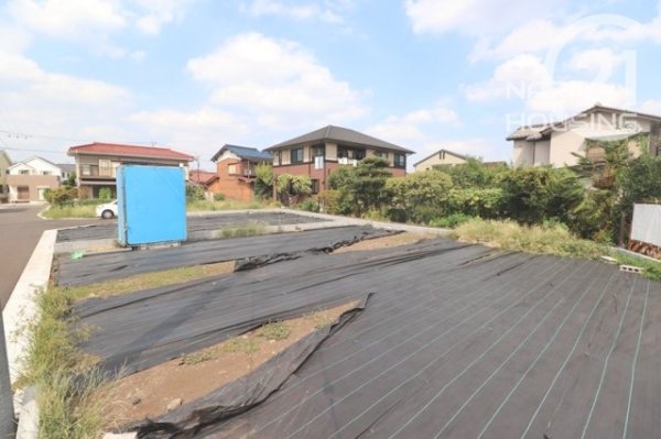 あきる野市野辺の土地(前面道路含む現地写真)