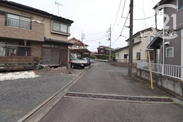 あきる野市小川 新築 全4棟 4号棟(前面道路含む現地写真)