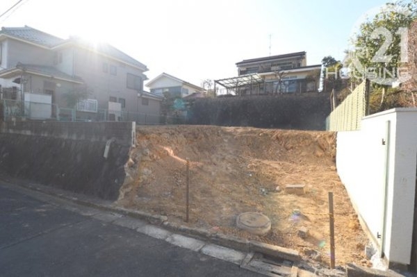 東大和市湖畔2丁目　売地