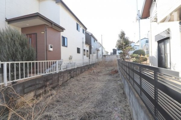 西多摩郡瑞穂町長岡１丁目の土地