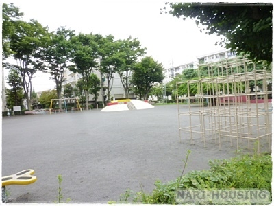立川市栄町5丁目 新築 全1棟(児童公園)
