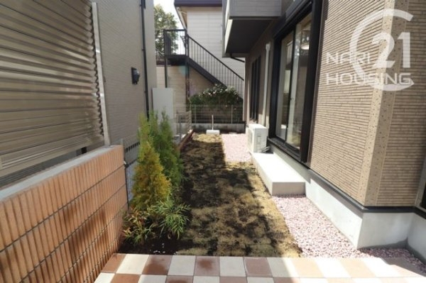 ブルーミングガーデン　武蔵村山市学園4丁目新築　全3棟2号棟