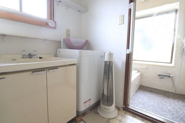 あきる野市小川東１丁目の中古一戸建て