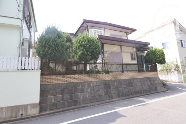 あきる野市小川東１丁目の中古一戸建て