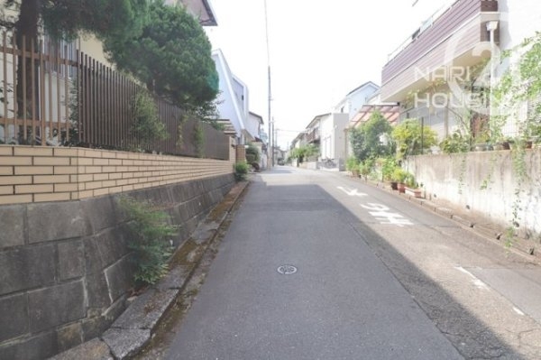 あきる野市小川東１丁目の中古一戸建て