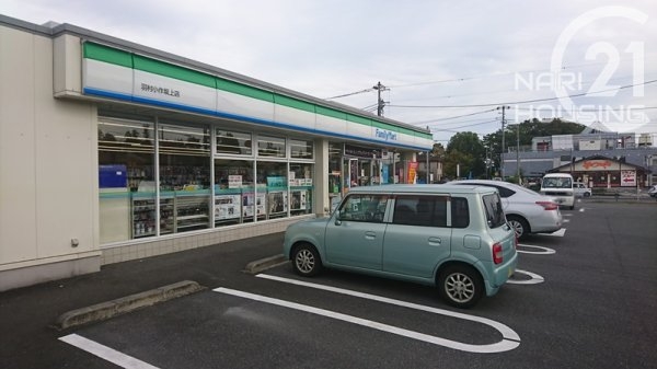 羽村市小作台5丁目 新築 全1棟(ファミリーマート 羽村小作坂上店)