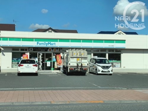 日神パレステージ福生(ファミリーマート福生北田園店)