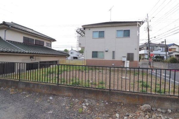 武蔵村山市三ツ藤３丁目の土地