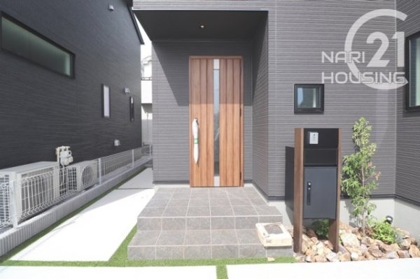 東大和市奈良橋5丁目 新築 全6棟 3号棟(玄関)