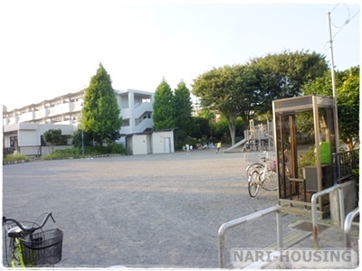 ブルーミングガーデン 昭島市中神町1丁目 新築 全2棟1号棟(昭島市立朝日町いこい公園)
