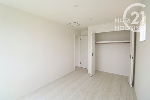 リナージュ　あきる野市草花　新築　全3棟　2号棟