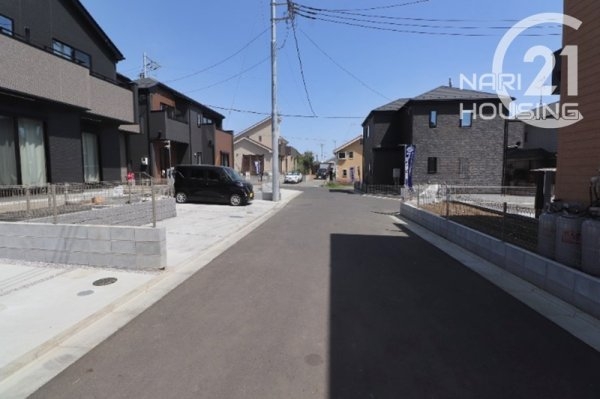 グラファーレ　あきる野市草花　新築　全6棟　3号棟