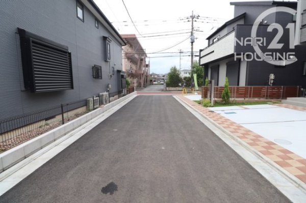 ブルーミングガーデン　羽村市羽中2丁目新築　全10棟9号棟