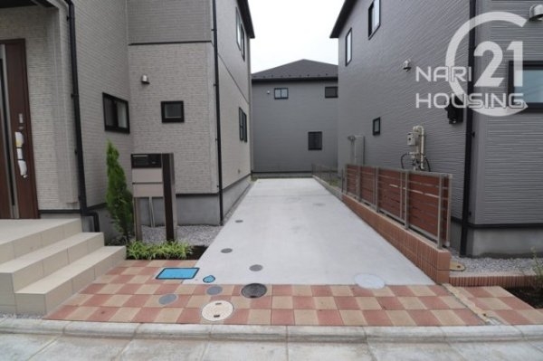 ブルーミングガーデン　羽村市羽中2丁目新築　全10棟5号棟