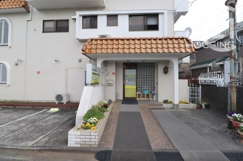 昭島市拝島町4丁目の中古一戸建て(大久保内科クリニック)