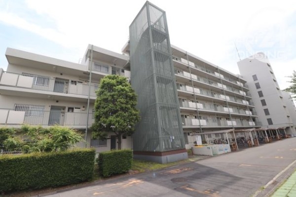 東大和グリーンタウン１号棟