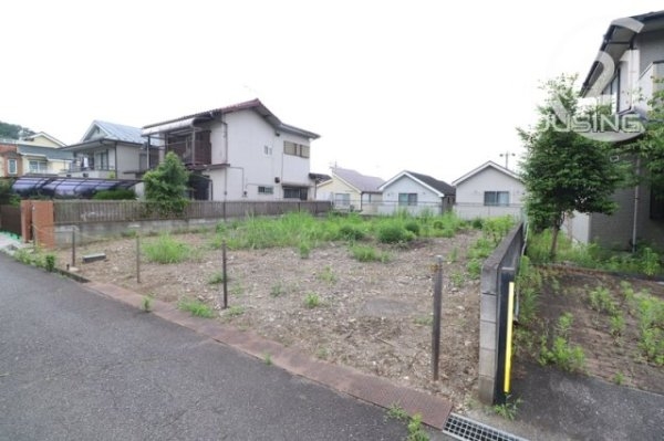 あきる野市牛沼の土地(前面道路含む現地写真)
